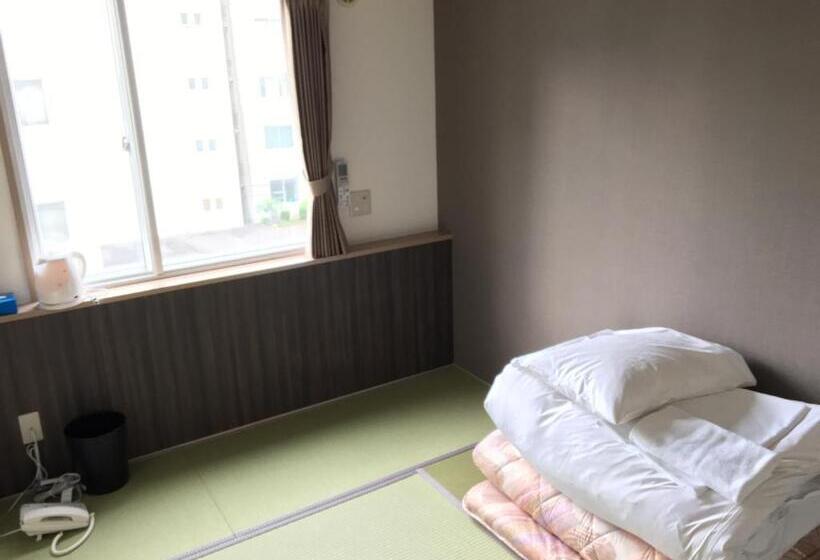 בית מלון כפרי Tetora Asahikawa Station