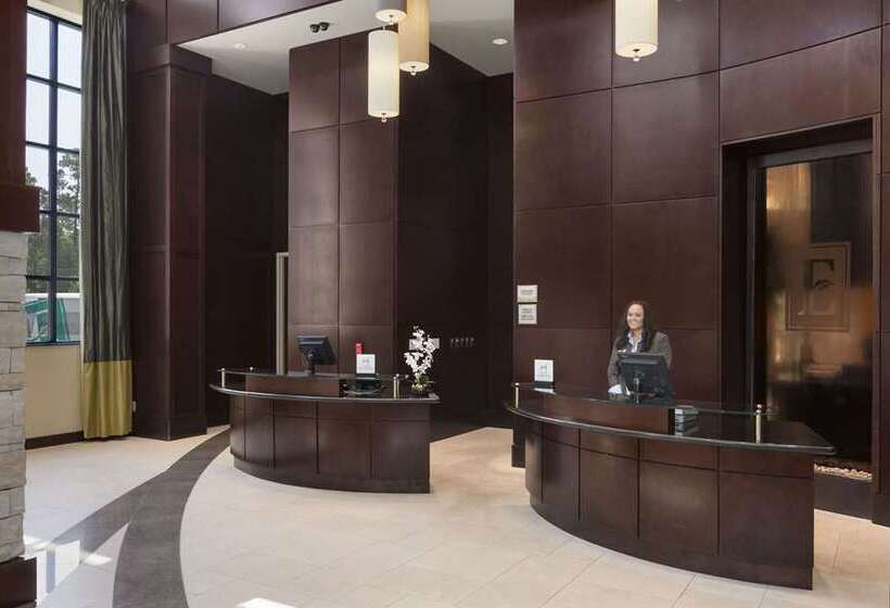 فندق Embassy Suites By Hilton Savannah Airport