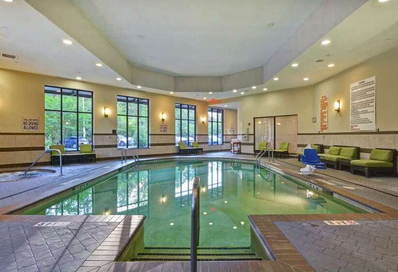 فندق Embassy Suites By Hilton Savannah Airport