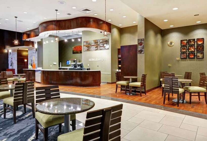 فندق Embassy Suites By Hilton Savannah Airport