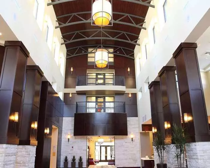 Hotel Embassy Suites By Hilton Savannah Airport