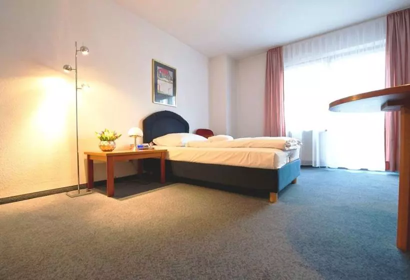 Hotel Feuerbach Im Biberturm Stuttgart