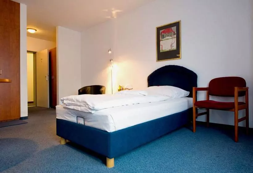 Hotel Feuerbach Im Biberturm Stuttgart