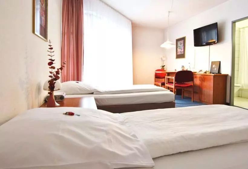 Hotel Feuerbach Im Biberturm Stuttgart