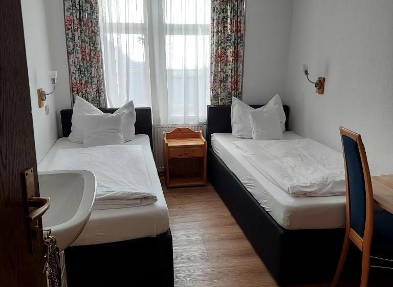 Hotel Gasthof Inselgraben Garni