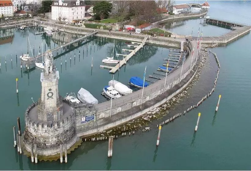 ホテル Gasthof Inselgraben Garni