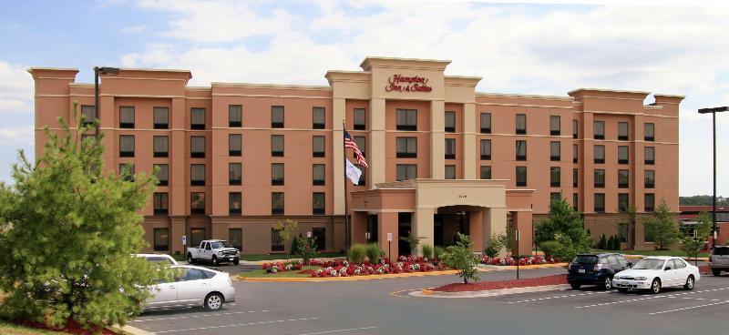בית מלון כפרי Hampton Inn & Suites Fredericksburg South