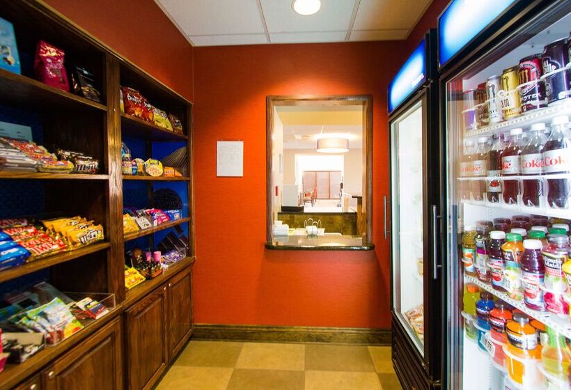 فندق Hampton Inn & Suites Natchez