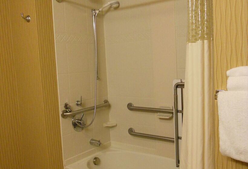 فندق Hampton Inn & Suites Cincinnati/uptownuniversity Area