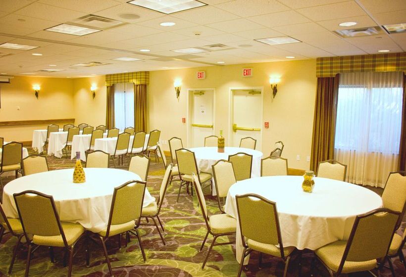 ホテル Hampton Inn And Suites College Station