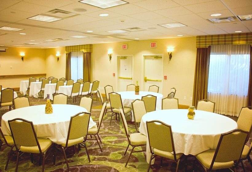 ホテル Hampton Inn And Suites College Station