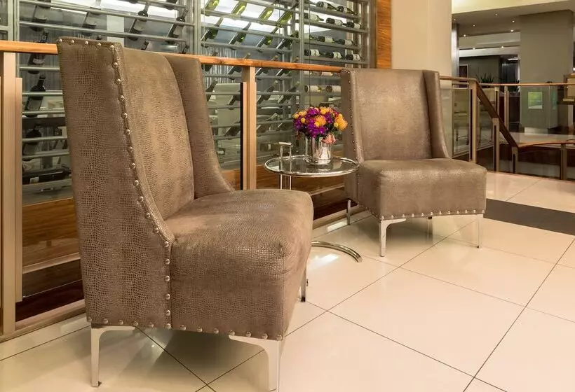 ホテル Holiday Inn Johannesburg Rosebank, An Ihg