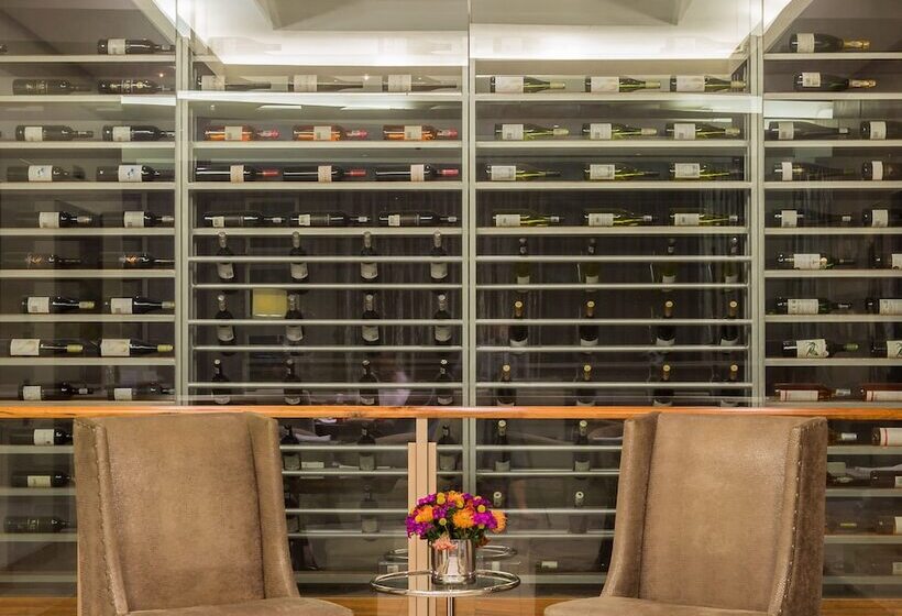 فندق Holiday Inn Johannesburg Rosebank, An Ihg