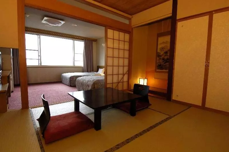 Отель Kiki Shiretoko Natural Resort