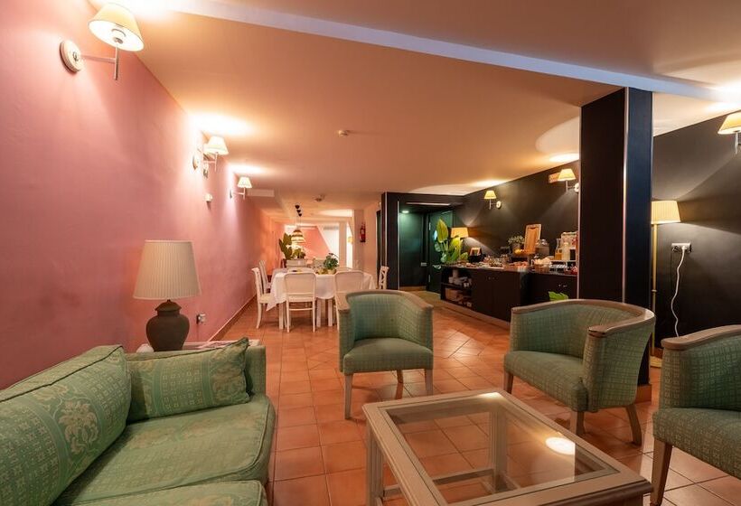 I Am La Posada Hotel And Apartment