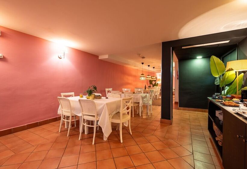 I Am La Posada Hotel And Apartment