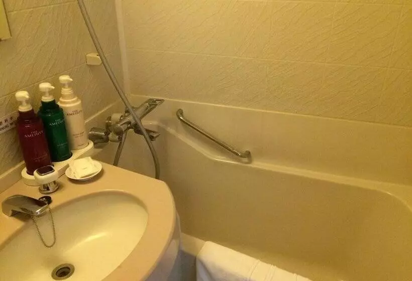 Отель Narita Ucity