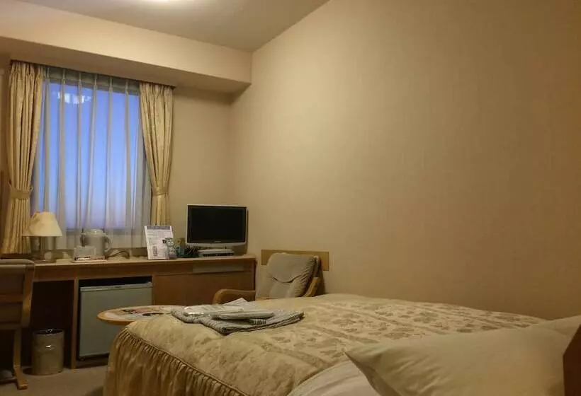 Отель Narita Ucity