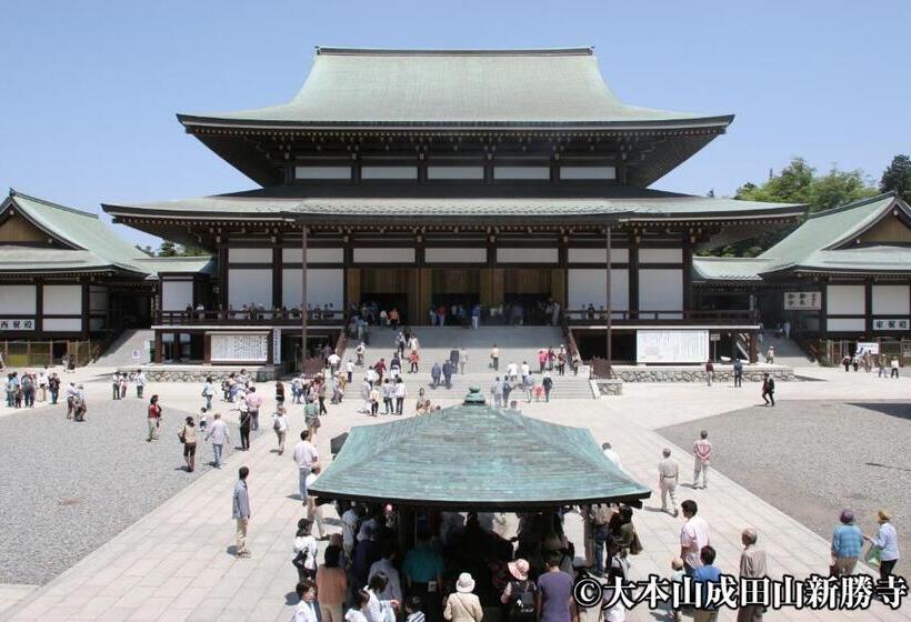 בית מלון כפרי Narita Ucity