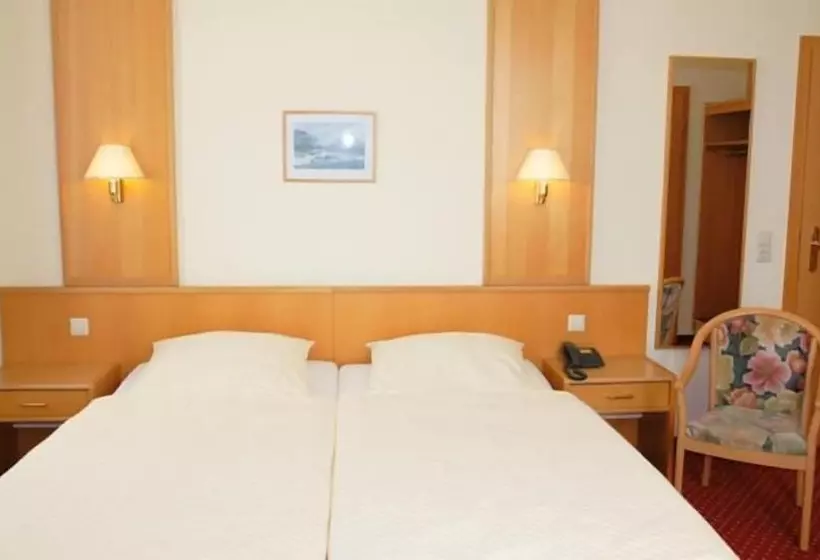 酒店 Pension Kaden