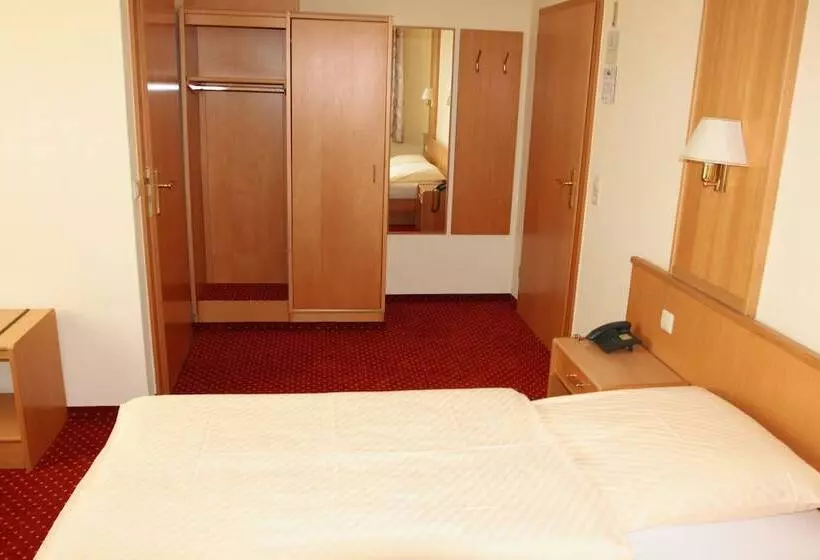 酒店 Pension Kaden