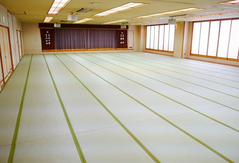 Biei Shirogane Onsen Hotel Park Hills