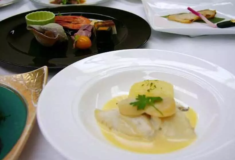 Biei Shirogane Onsen Hotel Park Hills