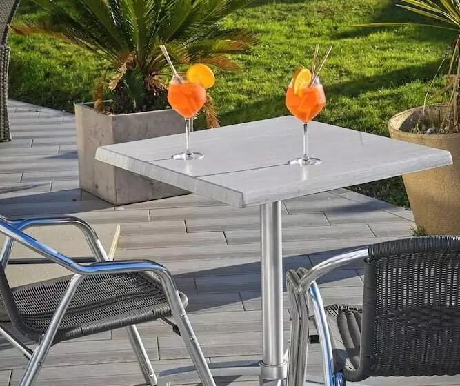 Contact Hôtel Lunotel Saint Lô