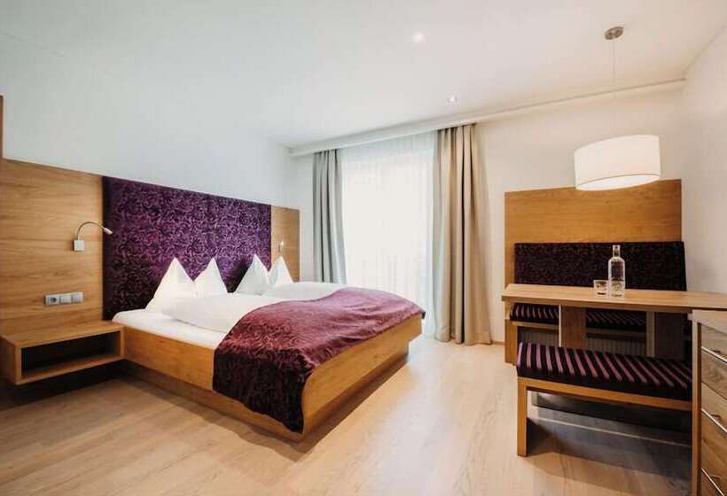 בית מלון כפרי Alpina Wagrain