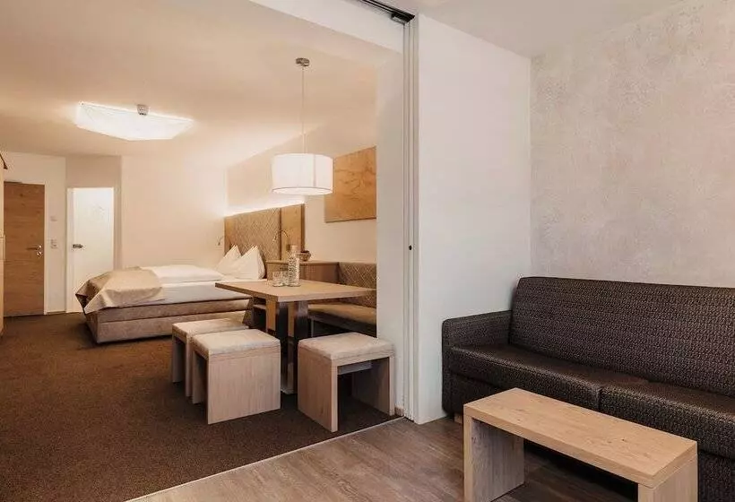 酒店 Alpina Wagrain