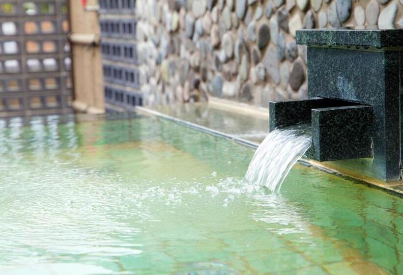 فندق Ryokan Asukasou At The Entrancne Of Nara Park