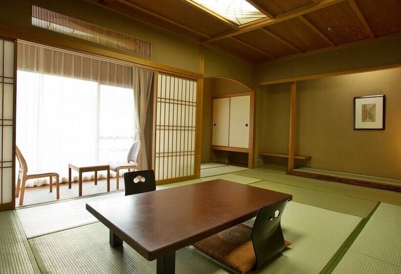 فندق Atami Kinjokan