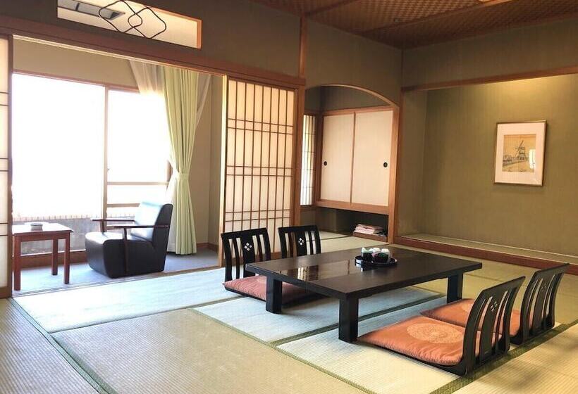 فندق Atami Kinjokan