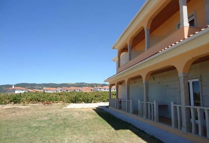 هتل Encostas De Nantes