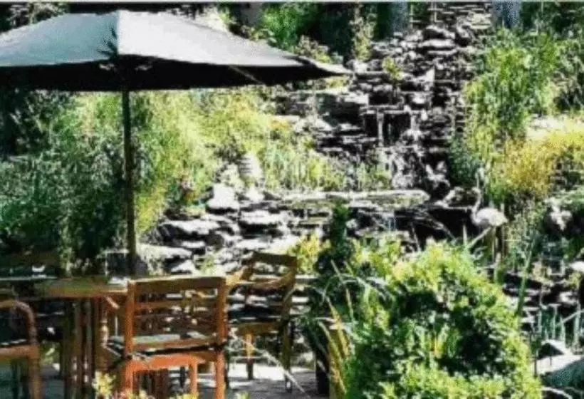 ホテル Hostellerie La Sapinière