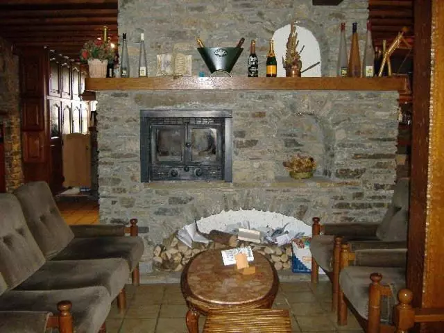 ホテル Hostellerie La Sapinière