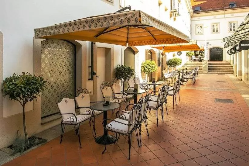 Отель Jagerhorn