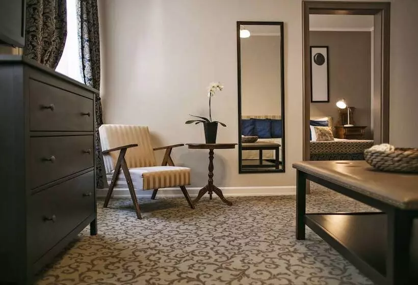 Отель Jagerhorn