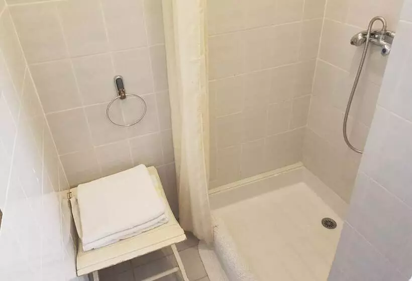 Отель La Clé Du Sud