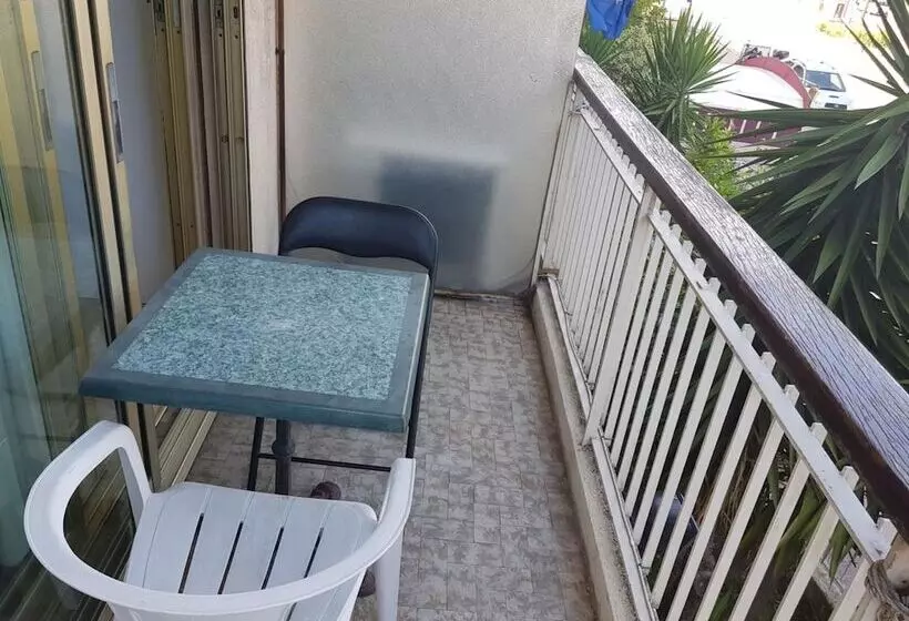 Отель La Clé Du Sud