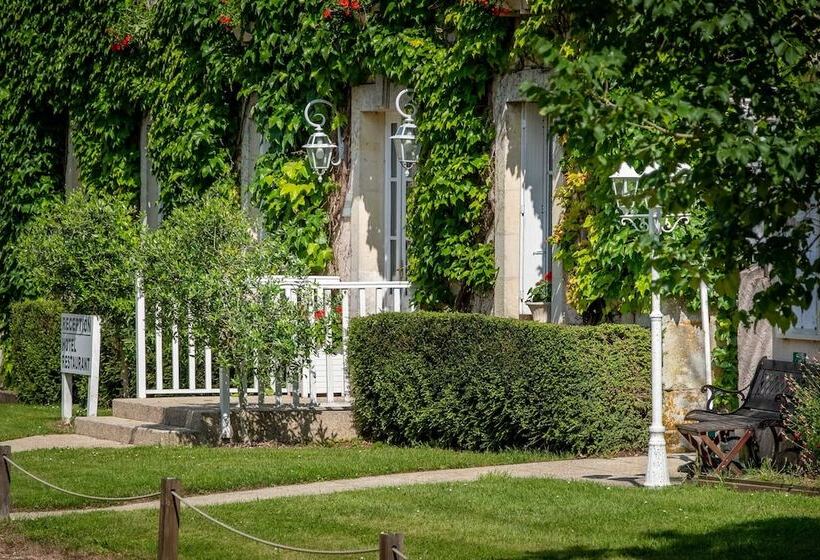 ホテル Logis Le Fleuray