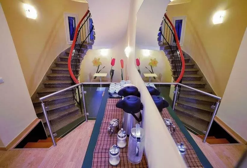 Hotel Orestias Kastorias