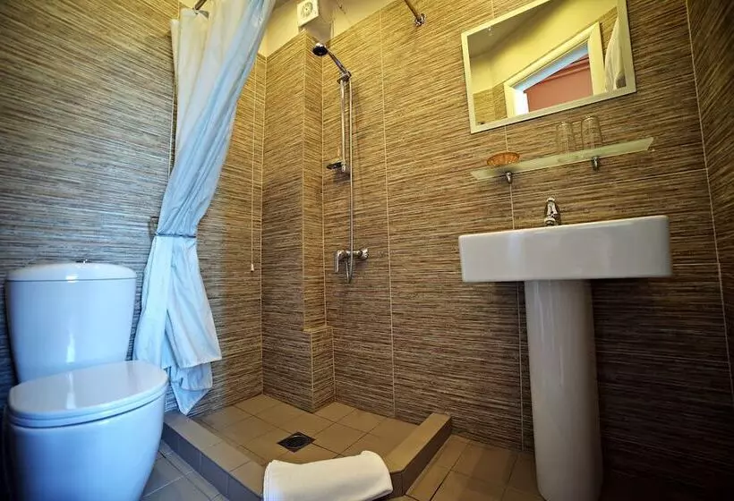 Hotel Orestias Kastorias