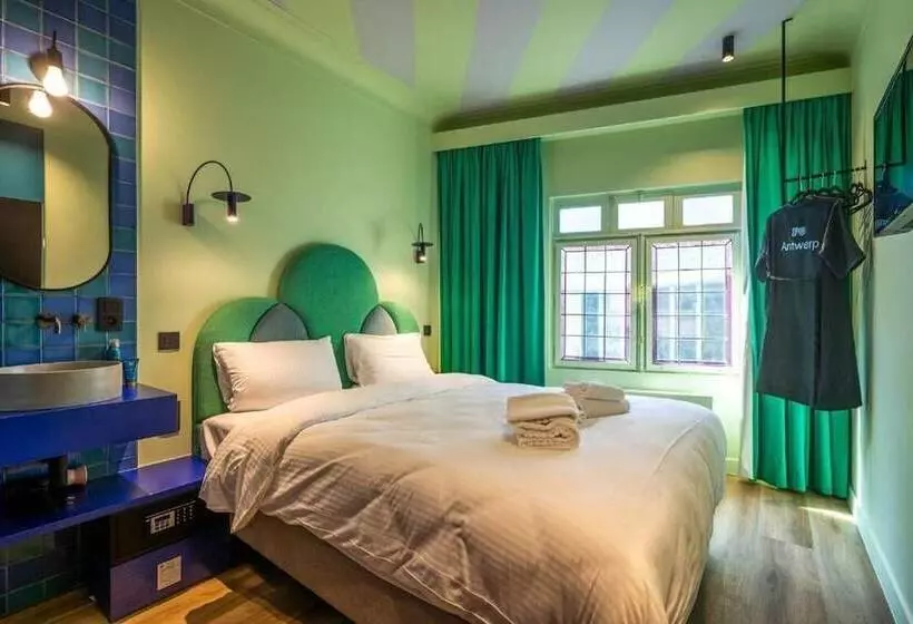 ホテル P6 Antwerp