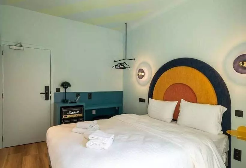 ホテル P6 Antwerp