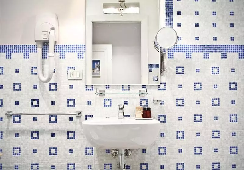 בית מלון כפרי Piazza Di Spagna Prestige