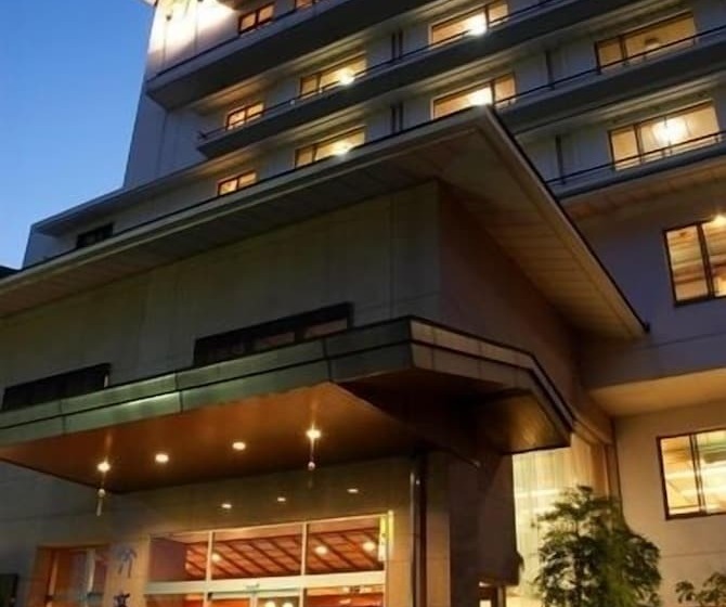 Otel Yunogo Onsen Chikutei