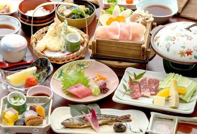 Otel Yunogo Onsen Chikutei