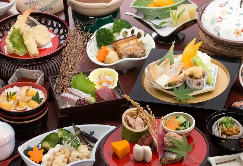 Отель Yunogo Onsen Chikutei