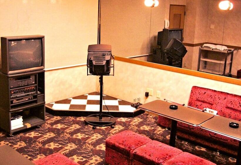 Otel Yunogo Onsen Chikutei